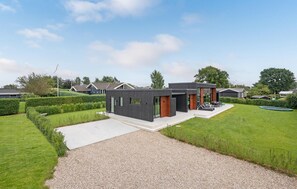 Exterior - Awesome home in Haderslev with sauna (Haderslev)