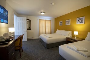 Classic Triple Room | Wi-fi percuma, cadar katil 