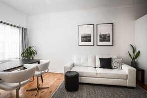 Executive Townhome | Living room - View One Three (Seaton)