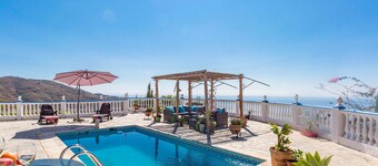 Nice home in Velilla-Taramay with WiFi