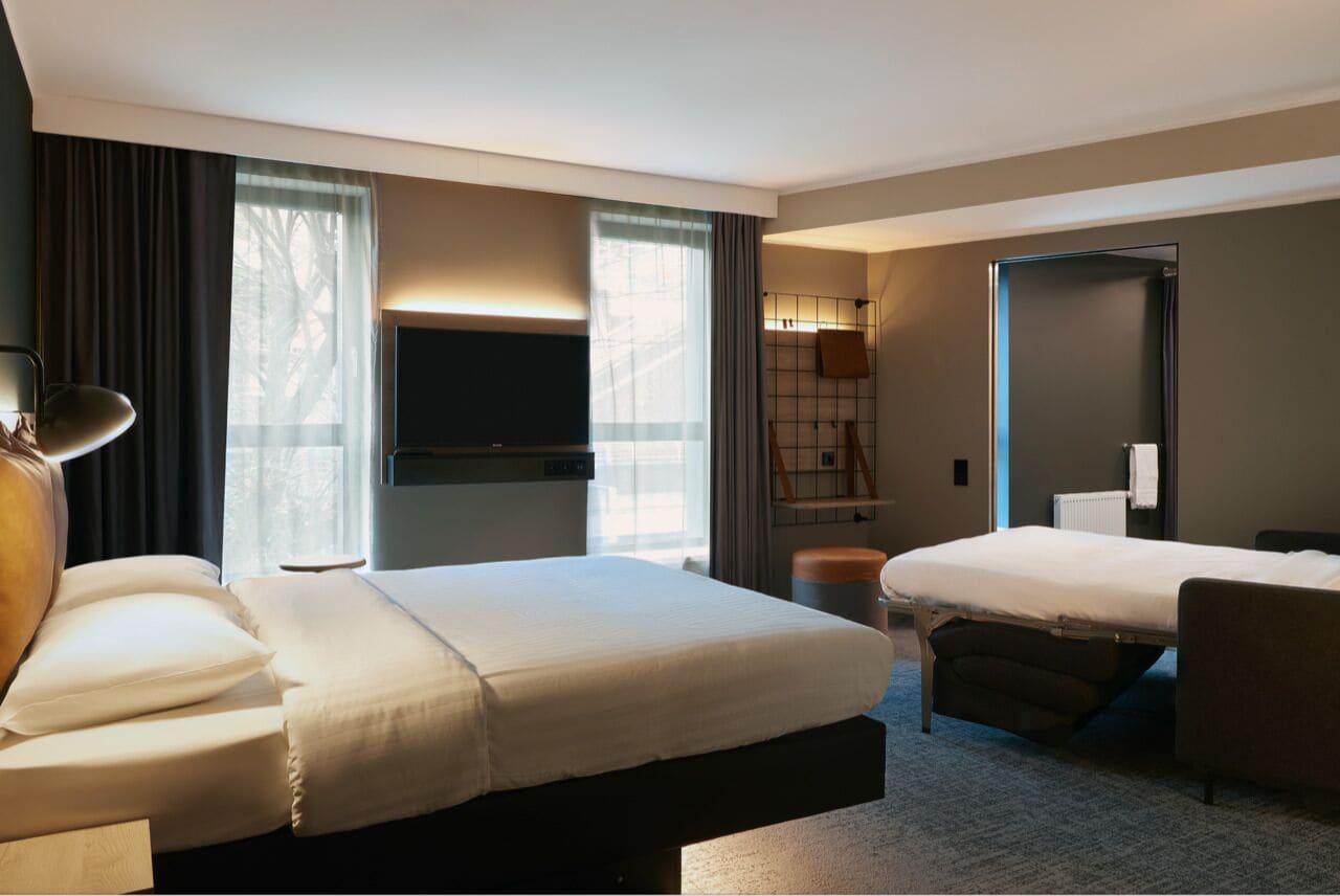 Family Room, 1 Queen Bed with Sofa bed | Individually decorated, individually furnished, soundproofing