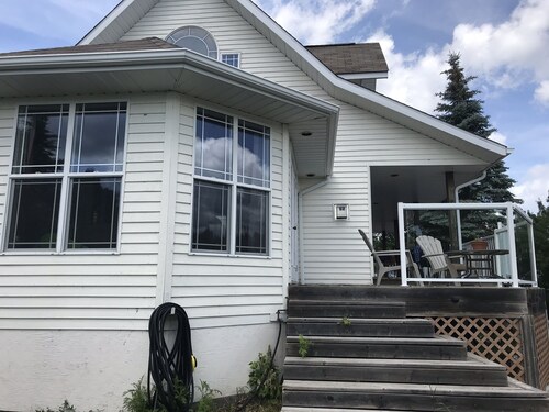 3 bedroom home near Kenora