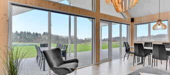 Stunning home in Spøttrup with sauna