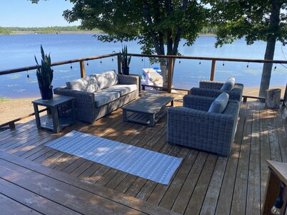 Entire Private Island: Lakehouse - 6 Bedrooms up to 12 guests w/  2 hot tubs