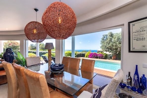 Dining - Casa Polgoda, luxury villa with ocean views (Carvoeiro)
