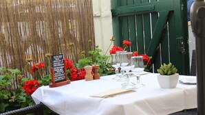 Dîner servi sur place