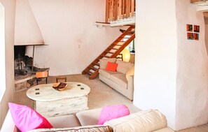 TV, stereo - Lovely home in Cliousclat (Cliousclat)