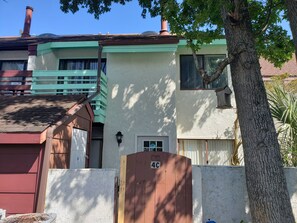 Exterior - Comfortable Townhouse Near The Beach (Myrtle Beach)