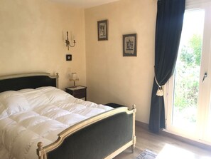 3 slaapkamers, een strijkplank/strijkijzer, gratis wifi