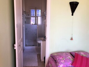 5 chambres, Wi-Fi gratuit
