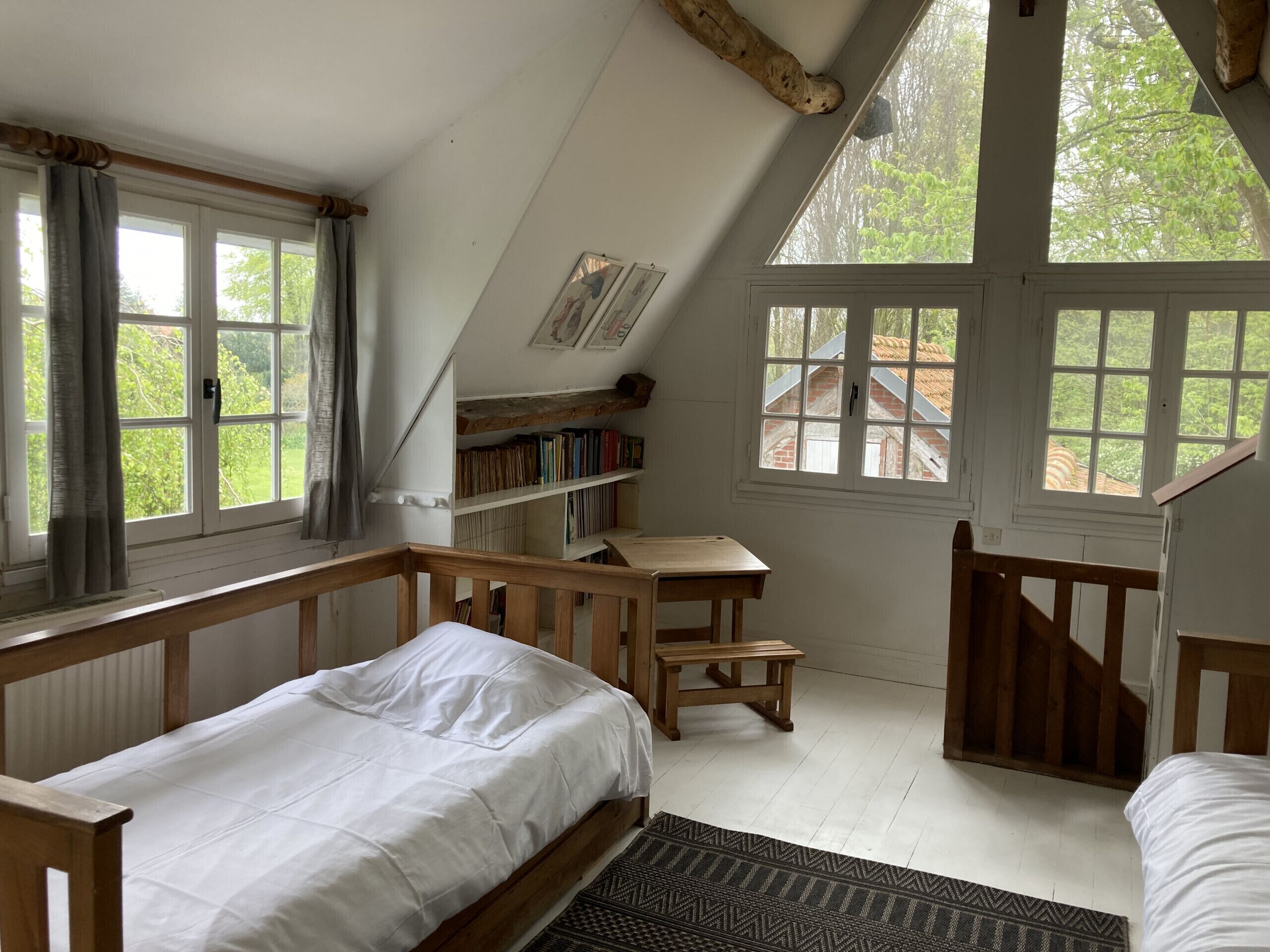 3 chambres, fer et planche à repasser, Wi-Fi gratuit