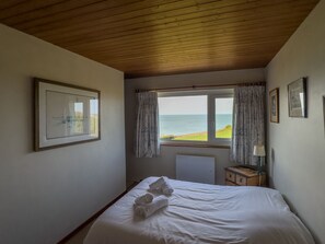 5 عدّة غرف نوم ومكواة/لوح كي وواي فاي مجانًا