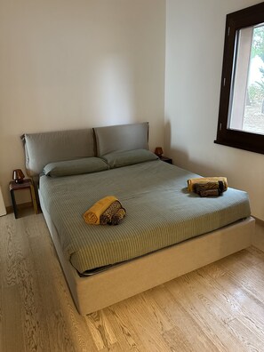 2 chambres, fer et planche à repasser, Wi-Fi, literie fournie