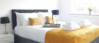 Chester Zoo Family Retreat