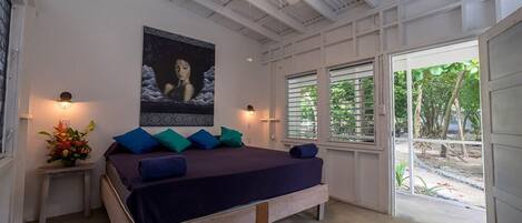 1 slaapkamer, een strijkplank/strijkijzer, wifi, beddengoed