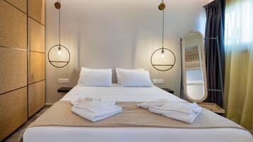 1 bedroom, in-room safe, iron/ironing board, travel crib