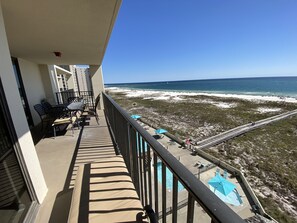 Property grounds - Beach Front Condo on the 6 Floor Phoenix VII Sleeps 10 Summer Discounts (Orange Beach)