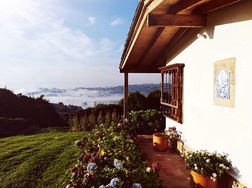 We offer you a cabin with the best view of the Neusa valley near to Bogota