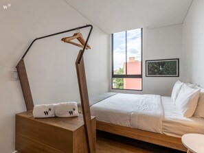 2 室のベッドルーム、アイロン / アイロン台、WiFi、ベッドシーツ