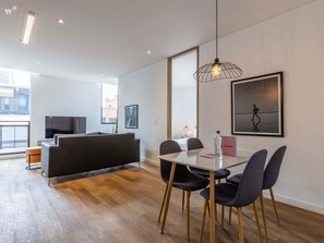 Interior - w* | Industrial 2BR in Parque Virrey (Bogotá)