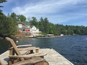 Property grounds - Luxury Cottage, Rocky Crest Golf Resort, Lake Joseph (MacTier)