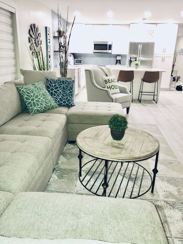 Newly Furnished! Minutes from beach, heated private pool, Elegant and Coastal!