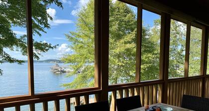 Dadeville LAKEFRONT Family Retreat w/219ft of shoreline & private boat launch!