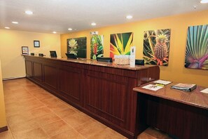 Lobby - Mizner Place at Weston Town Center (Weston)