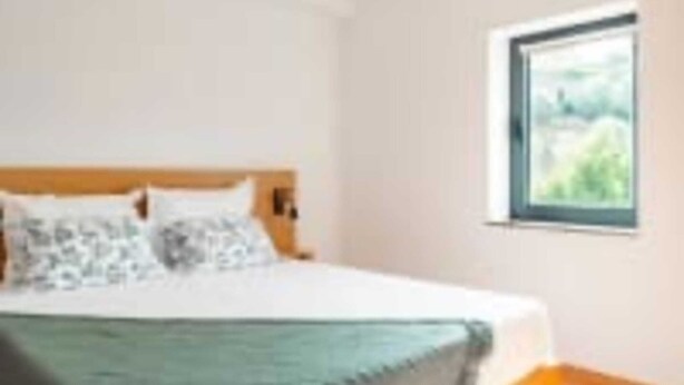 5 bedrooms, WiFi (free) - Douroparadise (Caldas de Moledo)