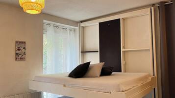 Fer et planche Ă repasser