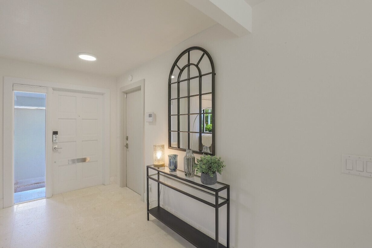 Photo 16 of Modern Oasis: Private Beach Access. Minutes from Downtown & Optional Golf Cart