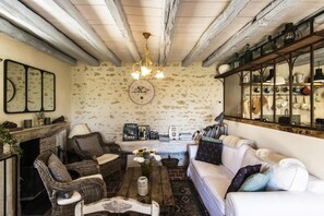 Småhus – superior, eget bad, hageutsikt (Grand) | Innvendig