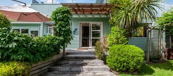Kapuka Paradise - Wharewaka Holiday Home