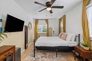 1 bedroom, iron/ironing board, WiFi, bed sheets