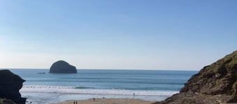 Praxis Trebarwith Strand