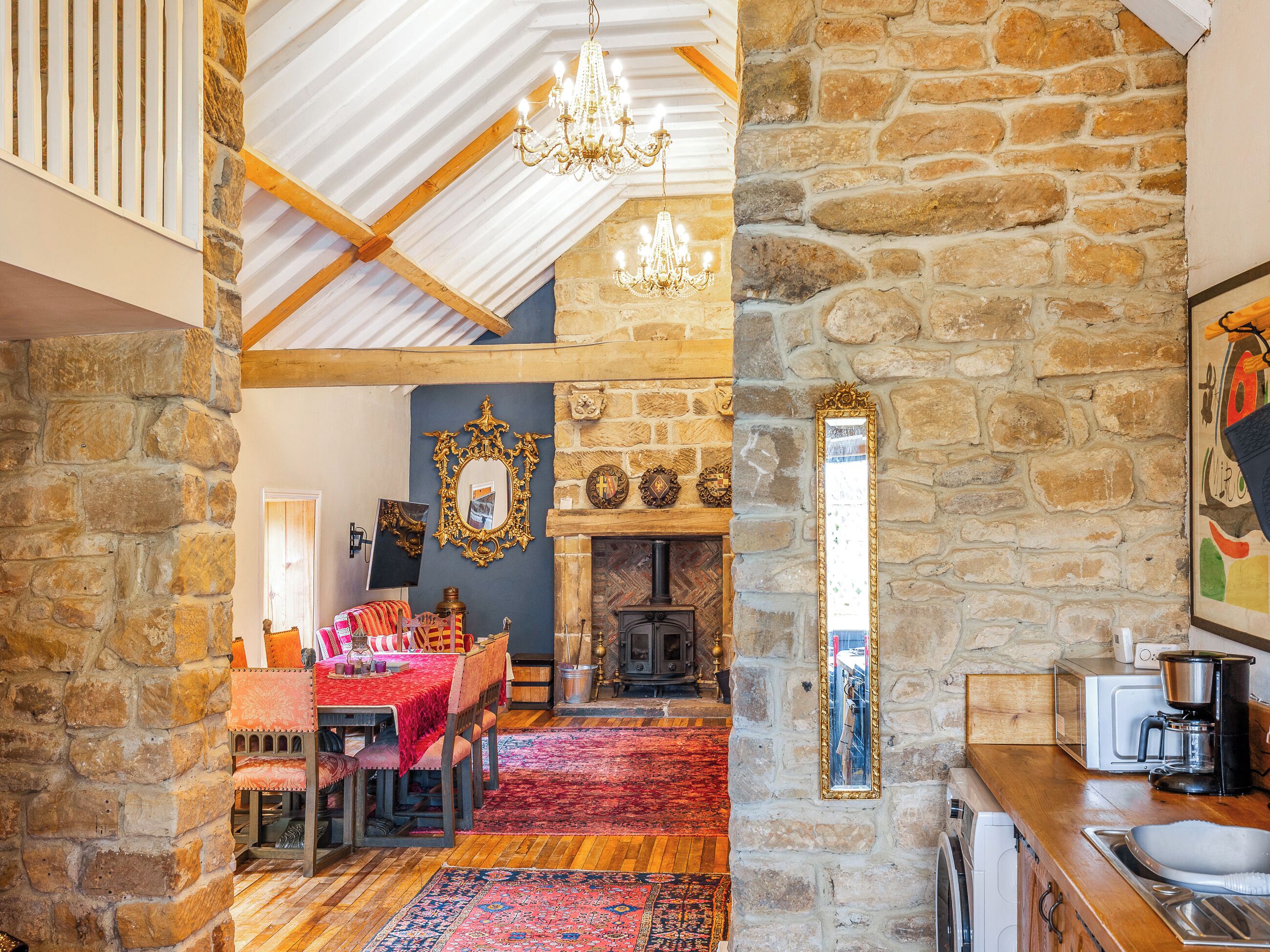 Oven, dishwasher, highchair