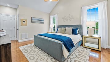 6 bedrooms, iron/ironing board, travel crib, free WiFi