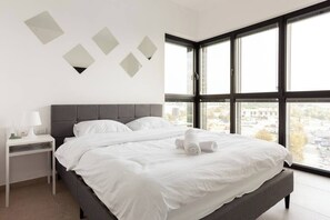 3 chambres, fer et planche à repasser, Wi-Fi, literie fournie