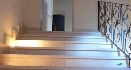 Nubian tyylinen talo, 2 kerroksinen, contryside, lähellä Luxor, Egypti