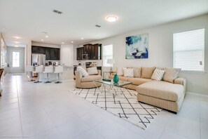 Family House | Living room