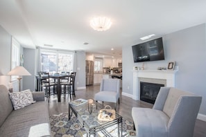 Apartment (Harborsides Neighbor) | Exterior