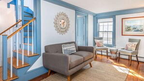 Condo | Living room - Kings Rook (Marblehead)