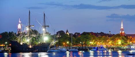 Casa (Baby Love Shack) | Exterior