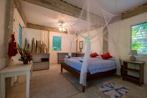 1 slaapkamer, een strijkplank/strijkijzer, wifi, beddengoed