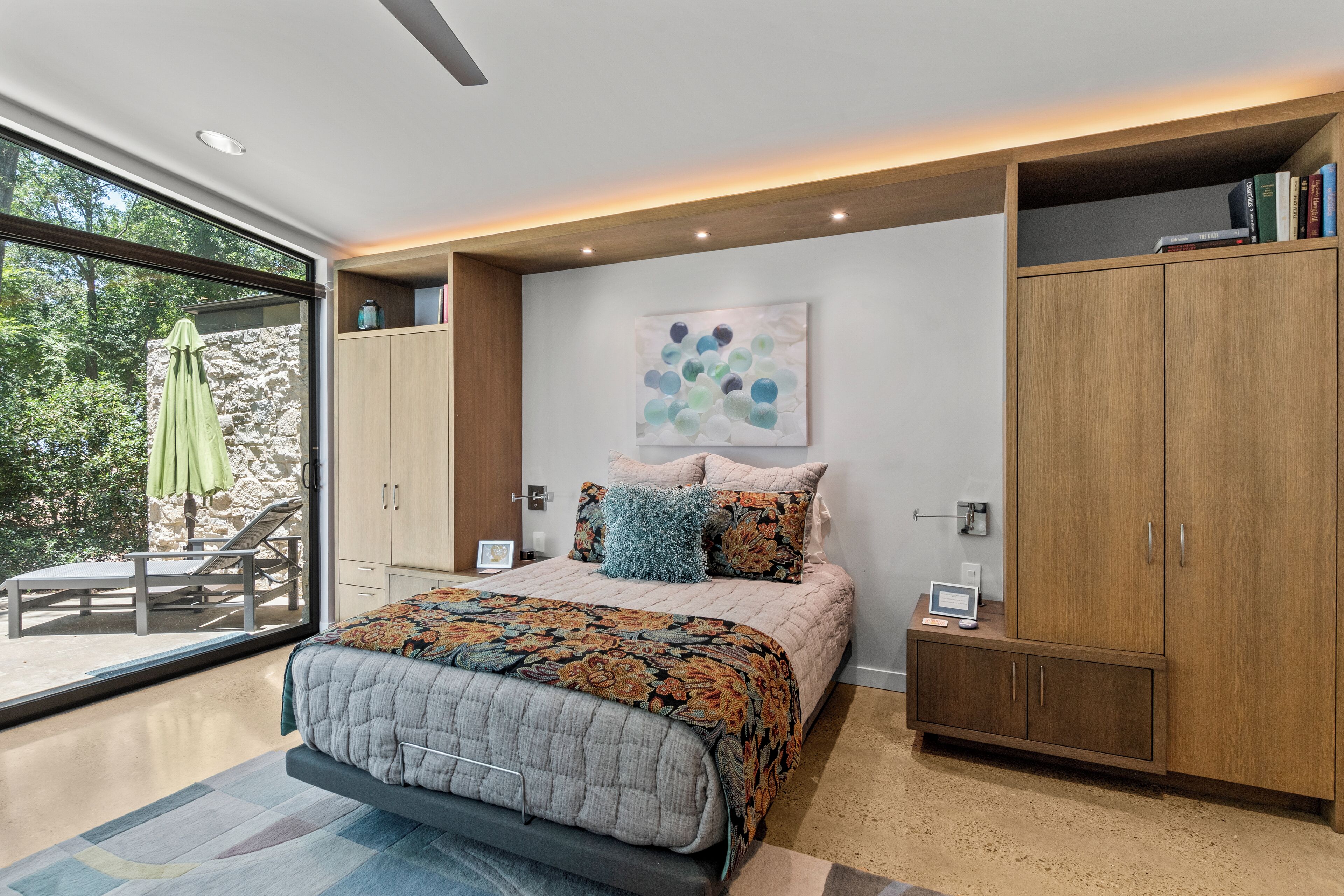1 bedroom, desk, free WiFi, bed sheets
