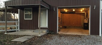 House rental near Rend Lake Jefferson county.