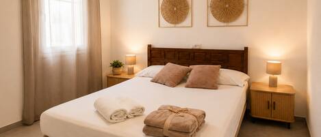 4 habitaciones, wifi gratis y ropa de cama