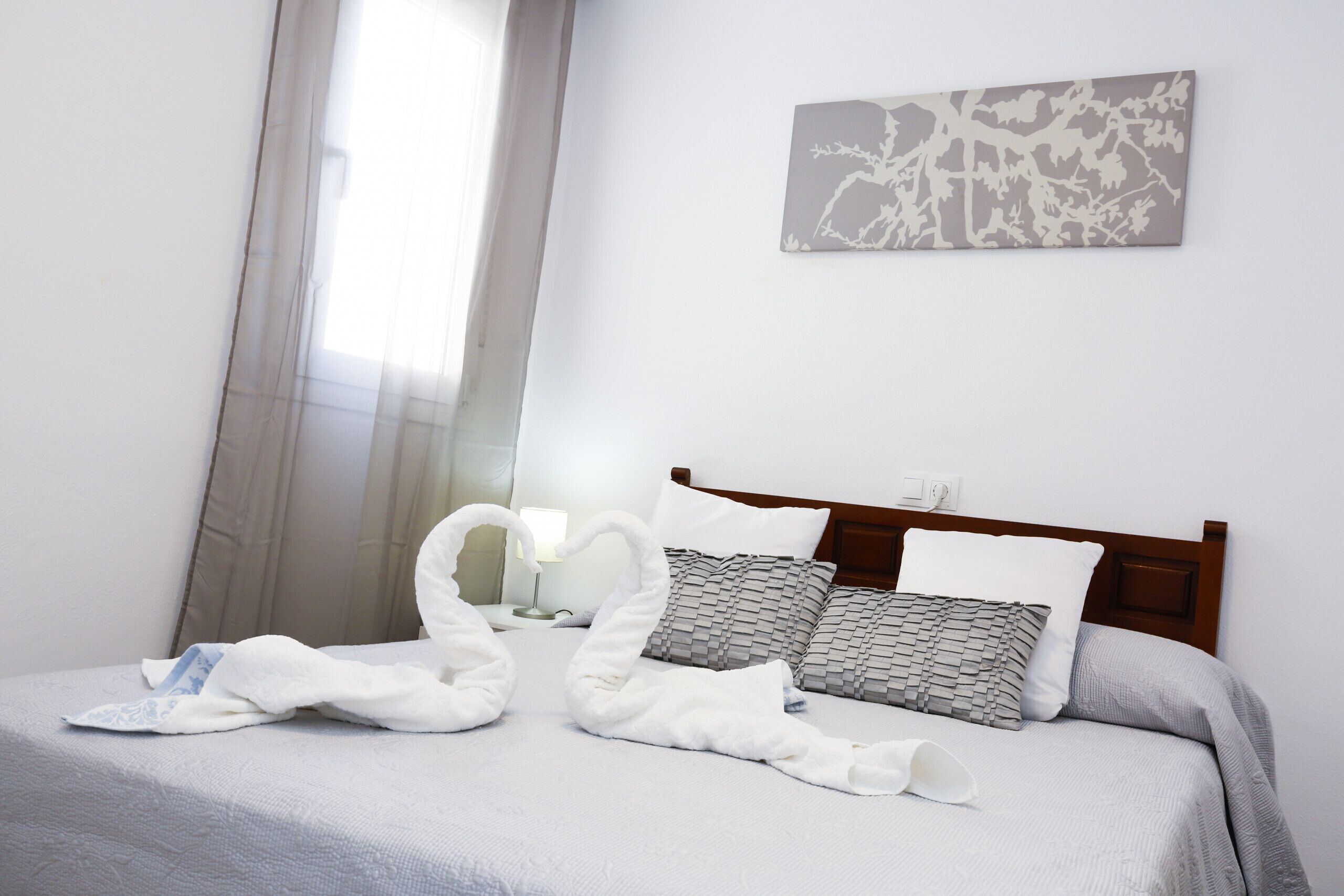 4 chambres, Wi-Fi gratuit, draps fournis