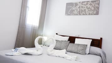 4 bedrooms, free WiFi, bed sheets