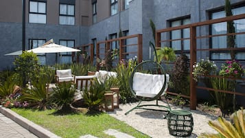 Sun deck